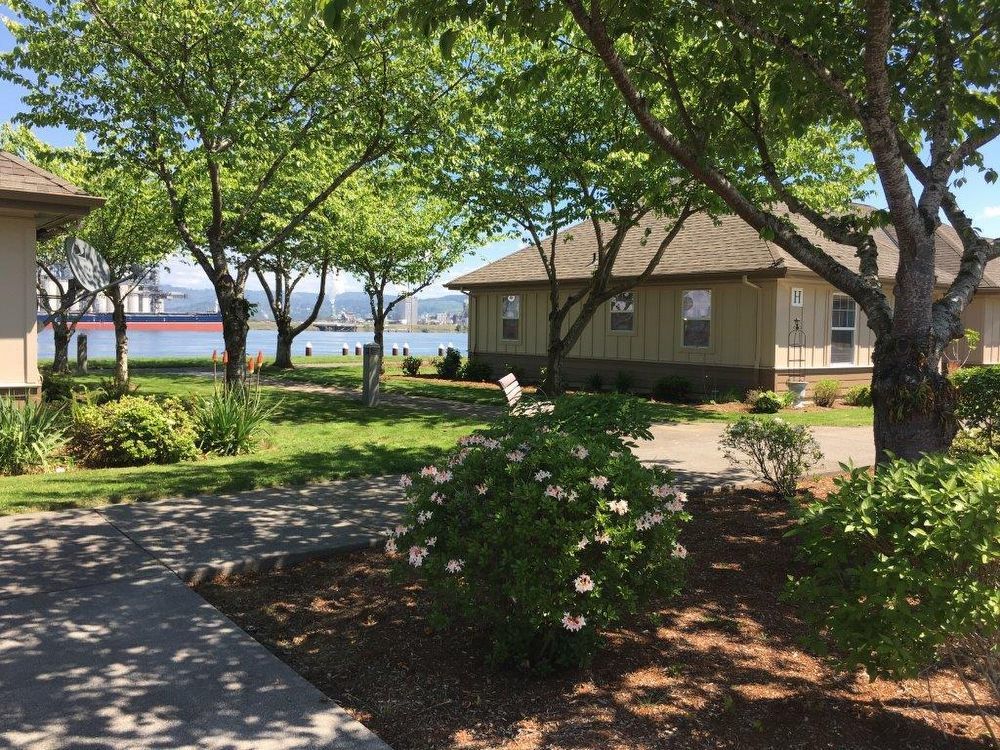 47 West 7th Street Rainier, OR 97048 Property Management Co.