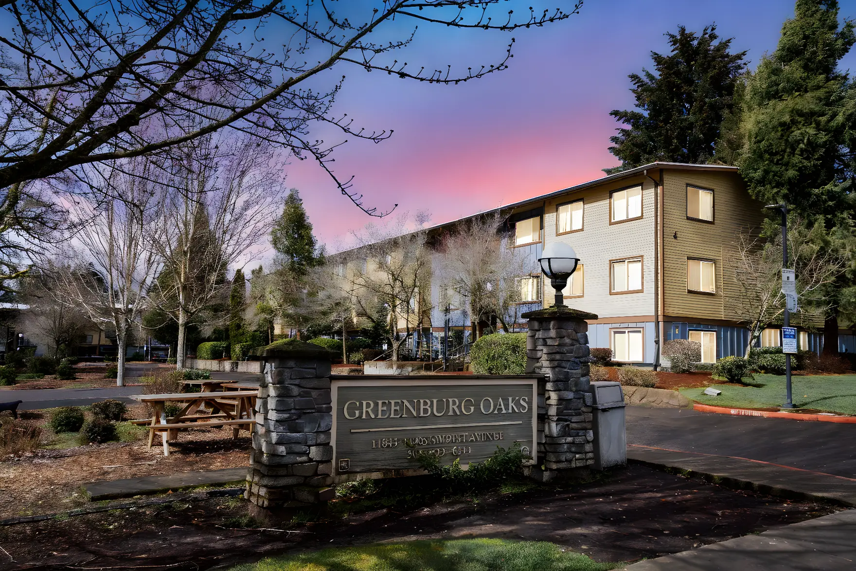 Greenburg Oaks